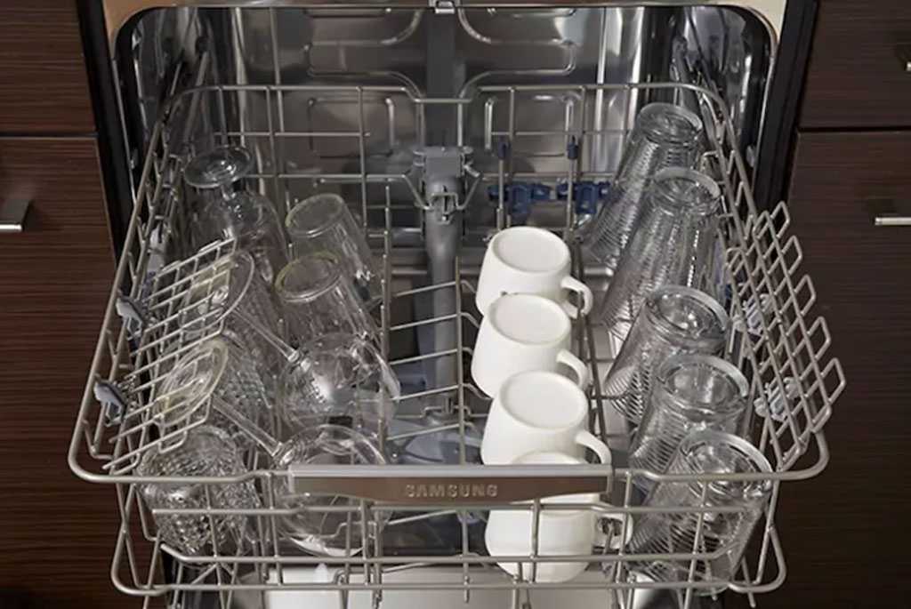 Не включается посудомоечная машина Galatec